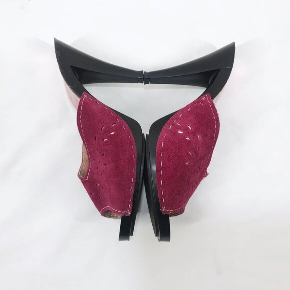 Vintage 70s 80s Mules Suede cutout Sears The Shoe Place Heels Sandals Disco - Picture 6 of 8